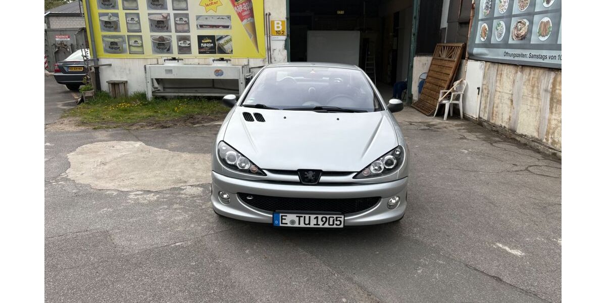 Peugeot 206 147.000 km 3.206 &euro; Essen 45359