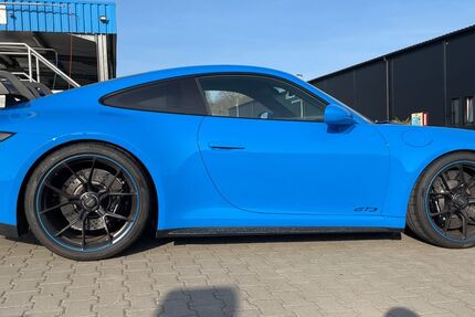 Porsche 992 2.630 km 204.992 &euro; Kruft 56642