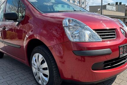 Renault Modus 32.000 km 3.990 &euro; München 80687