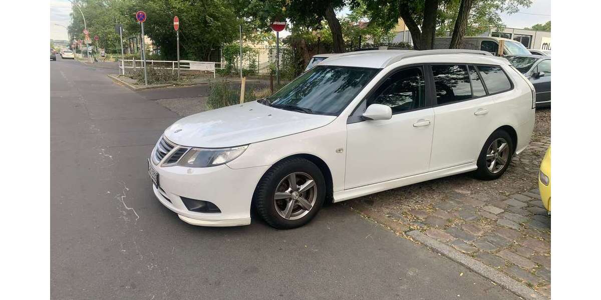 Saab 9-3 236.000 km 2.699 &euro; Berlin 10829