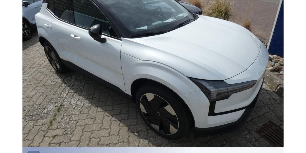 Volvo EX30 1.500 km 37.490 &euro; Berlin Tegel 13509