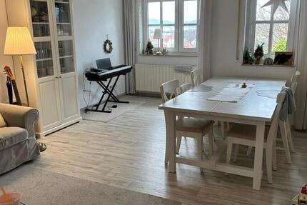 Wohnung Hildburghausen - 4 Zimmer, 89 m&sup2;, 750&euro; | Angebot:25560436