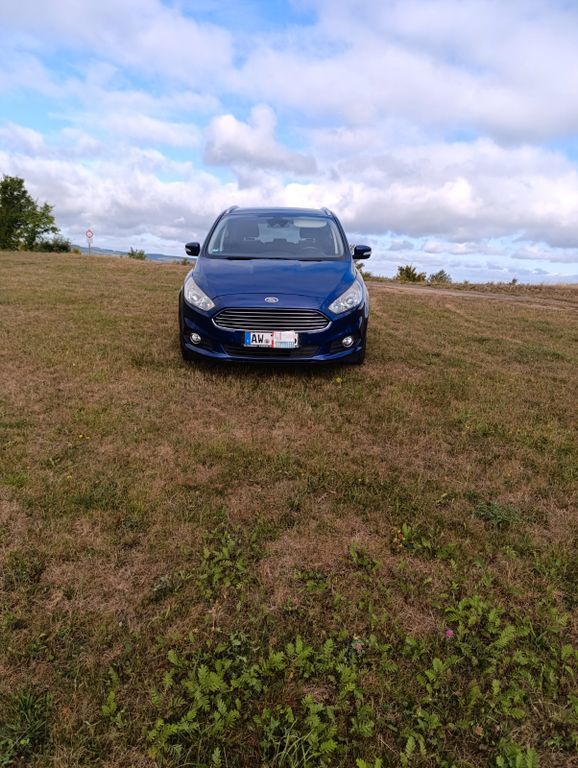 S-Max