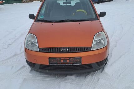 Ford Fiesta 81.000 km 1.700 &euro; Bismark 39629