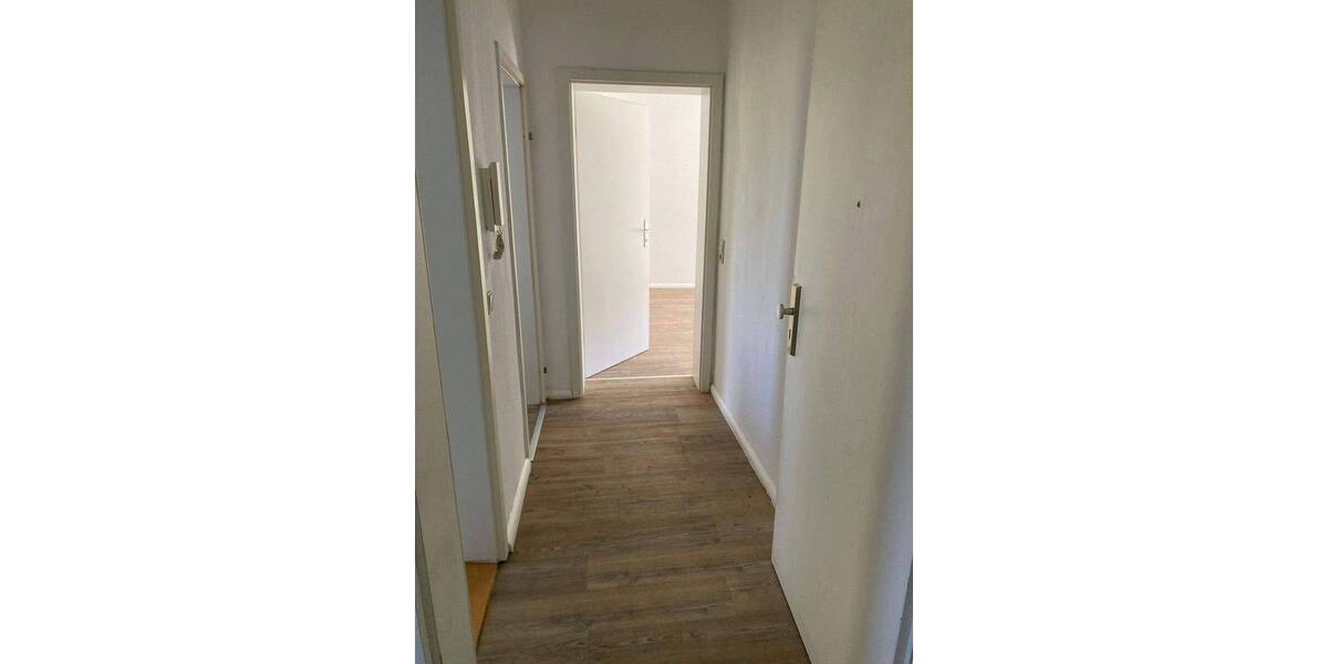 Etagenwohnung Plauen Ostvorstadt - 2 Zimmer, 44 m&sup2;, 250&euro; | Angebot:26920071