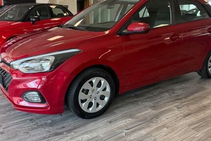Hyundai i20 54.113 km 12.290 &euro; Boden 56412