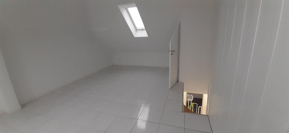 Etagenwohnung Fürth Bislohe - 3 Zimmer, 77 m&sup2;, 279.000&euro; | Angebot:25610368