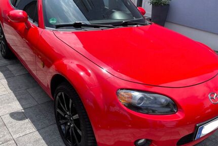 Mazda MX-5 178.000 km 7.900 &euro; Frankfurt 60438