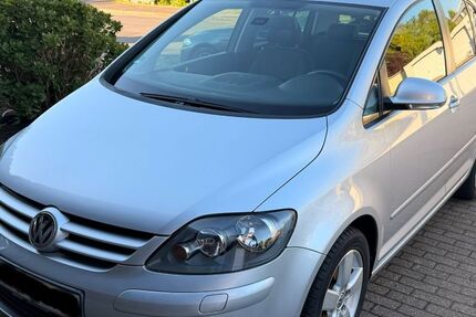 VW Golf Plus 148.461 km 4.750 &euro; Rheinberg 47495