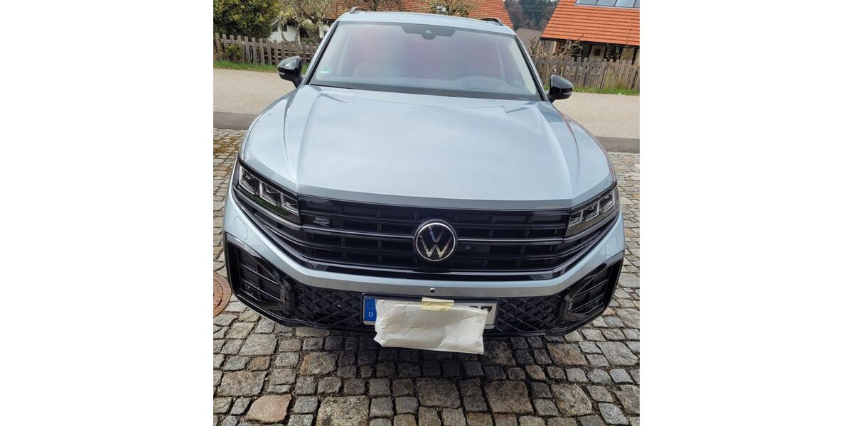 VW Touareg 3.700 km 93.500 &euro; surberg 83362