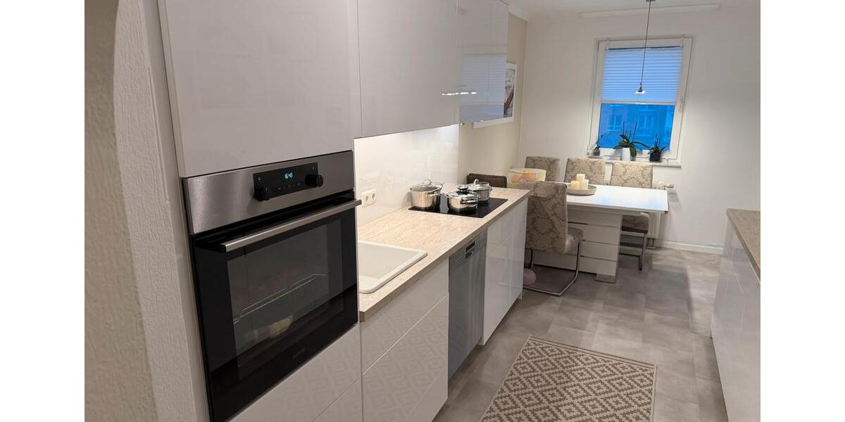 Etagenwohnung Ahrensburg - 3 Zimmer, 88 m&sup2;, 1.350&euro; | Angebot:25902865