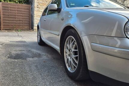 VW Golf 237.000 km 2.000 &euro; Oedheim 74229