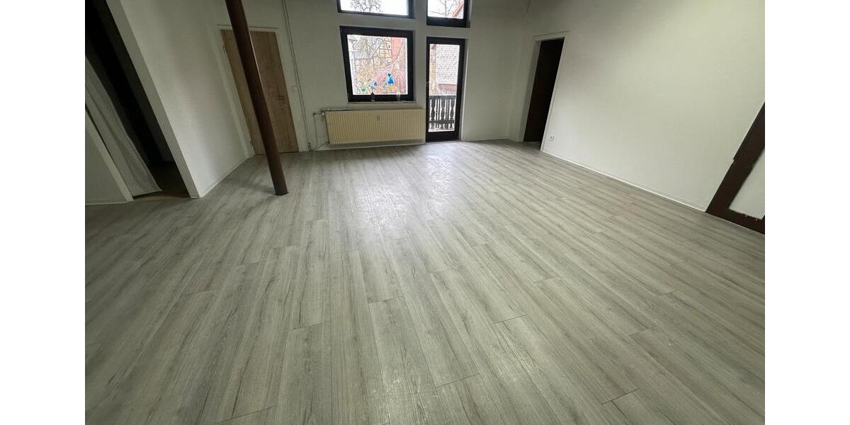 Etagenwohnung Frielendorf - 4 Zimmer, 102 m&sup2;, 800&euro; | Angebot:26250154