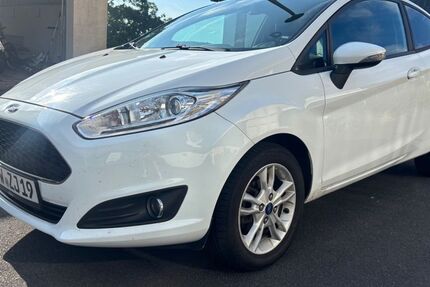 Ford Fiesta 106.647 km 4.500 &euro; Irmtraut 56479