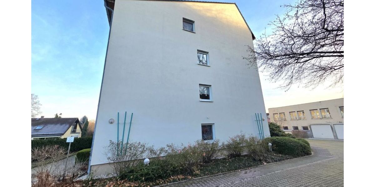 Attraktive 3-Zimmer-Eigentumswohnung mit Balkon und Garage! Ideal für Kapitalanleger! - Erdgeschoßwohnung Limbach-Oberfrohna Oberfrohna | Angebot:24192780