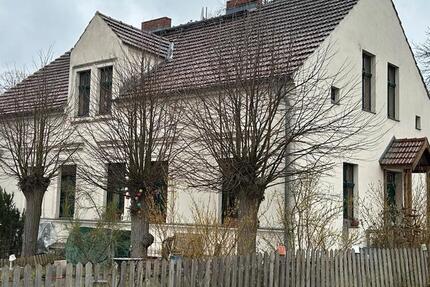 Haus Löwenberger Land - 8 Zimmer, 210 m&sup2;, 450.000&euro; | Angebot:25719797