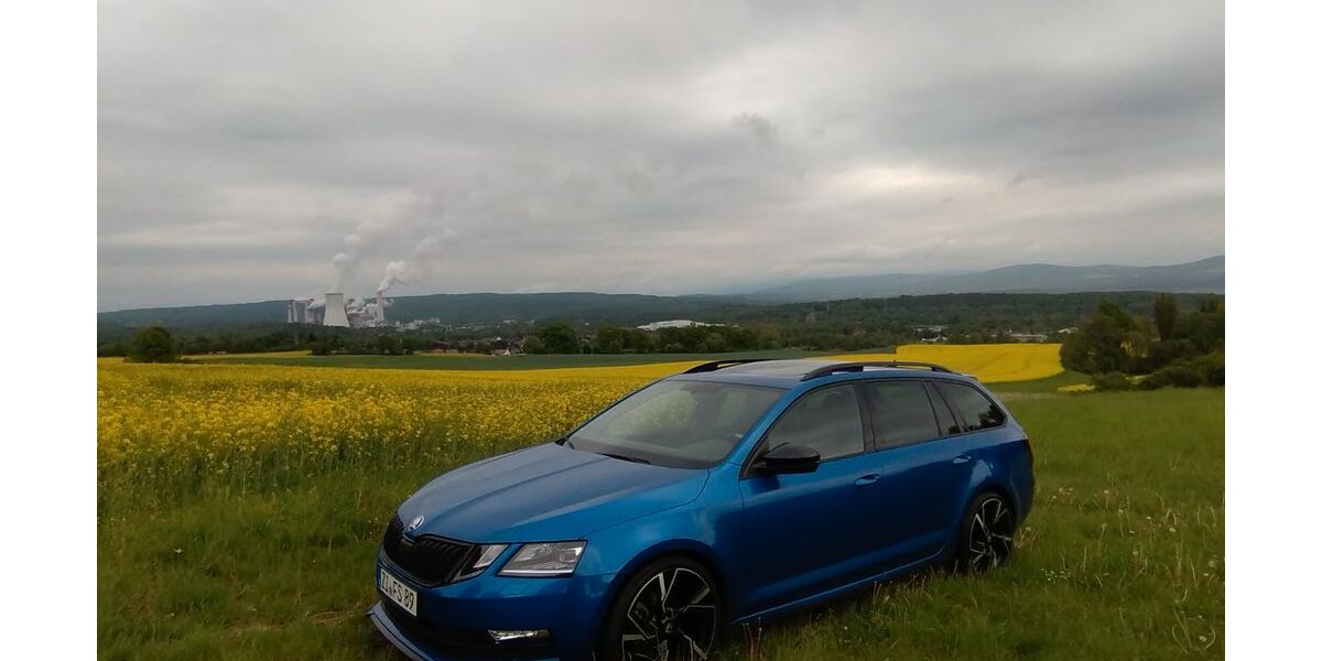 Skoda Octavia 142.000 km 16.400 &euro; Fehrow 03096