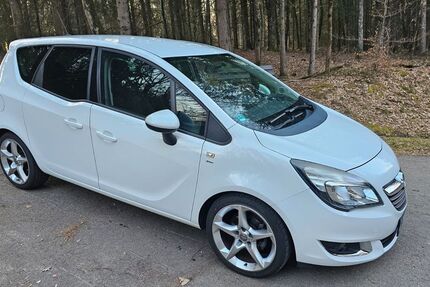 Opel Meriva 92.000 km 6.600 &euro; Weiden 92637