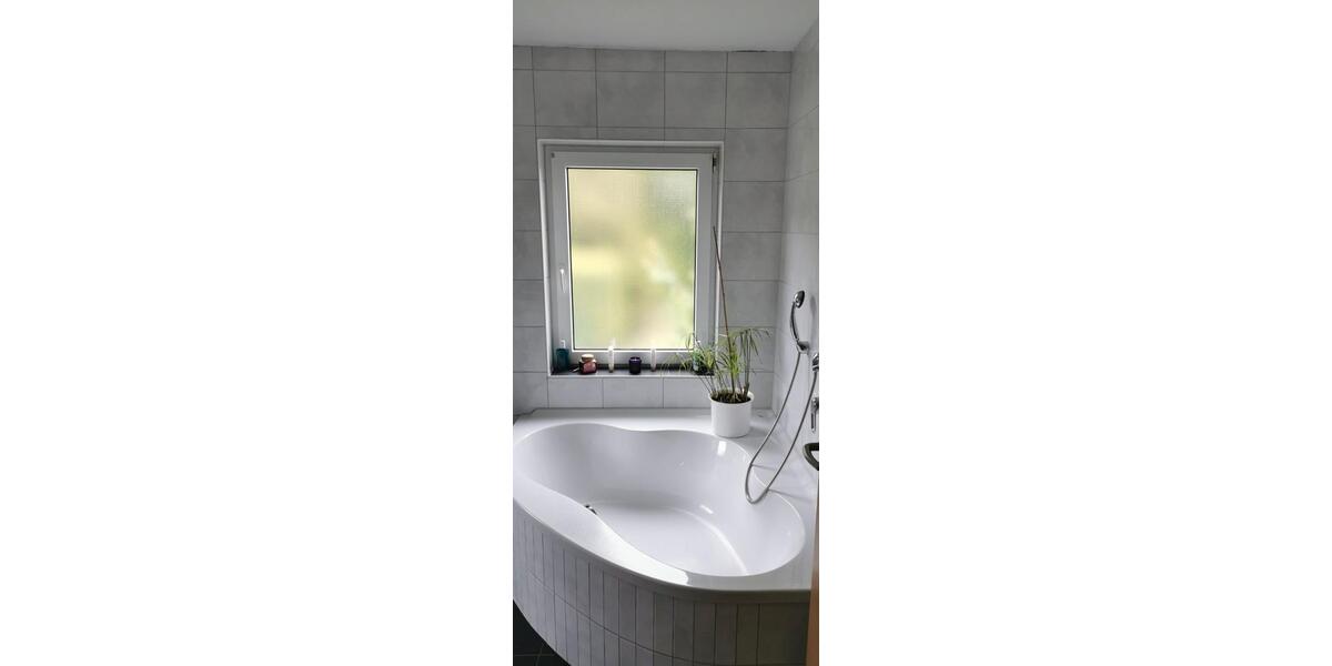 Einfamilienhaus Wermelskirchen - 6 Zimmer, 155 m&sup2;, 499.000&euro; | Angebot:26942955