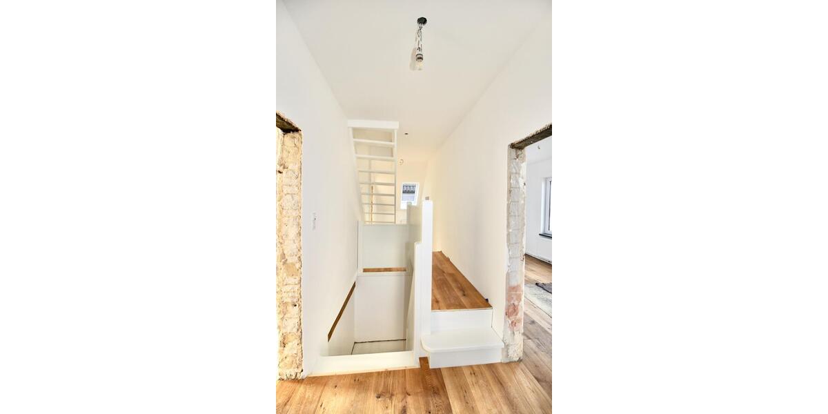 Einfamilienhaus Söhlde - 6 Zimmer, 144 m&sup2;, 335.000&euro; | Angebot:24521774