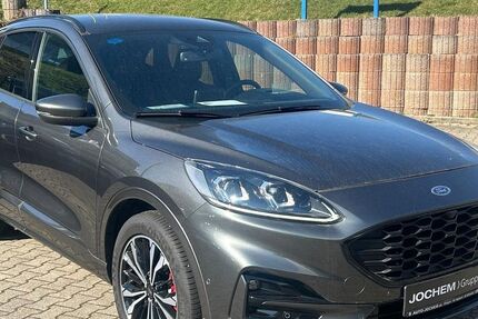 Ford Kuga 49.000 km 24.700 &euro; Illingen 66557