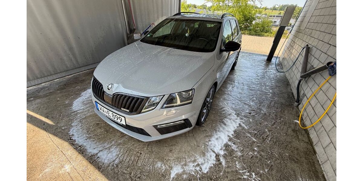 Skoda Octavia 200.000 km 14.800 &euro; Ehringshausen 35630
