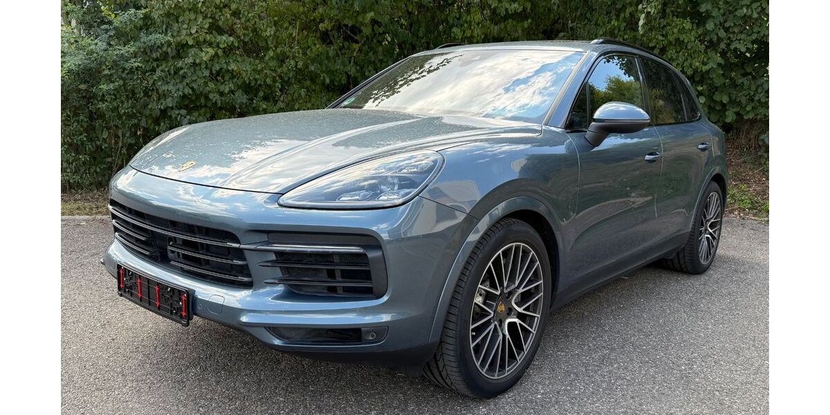 Porsche Cayenne 9.690 km 59.777 &euro; Stuttgart 70327