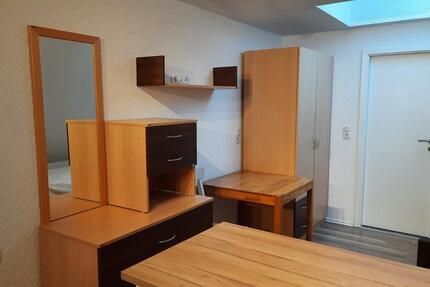 Wohnung mit Balkon in RheinhausenRust EuropaPark, 1 April 2025