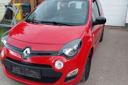 Renault Twingo 73.000 km 3.500 &euro; Tanne 38875