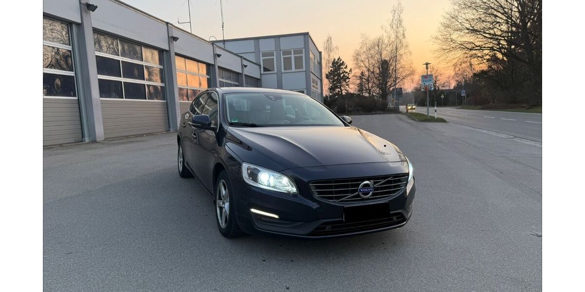Volvo V60 218.300 km 8.550 &euro; Bad Wurzach 88410