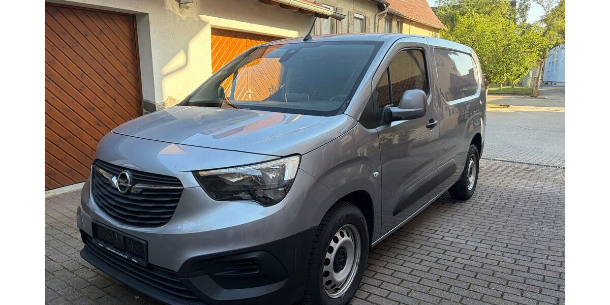 Opel Combo 20.000 km 13.680 &euro; Oberderdingen 75038
