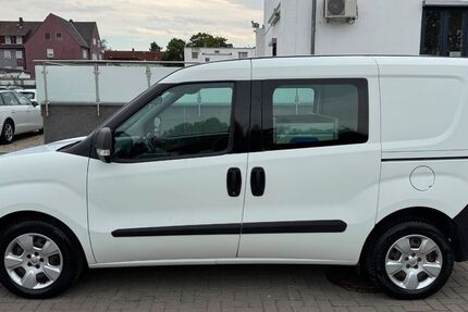 Opel Combo 64.357 km 4.900 &euro; Salzgitter-Lebenstedt 38226