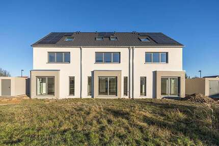 Haus Taucha - 5 Zimmer, 132 m&sup2;, 1.700&euro; | Angebot:25382479