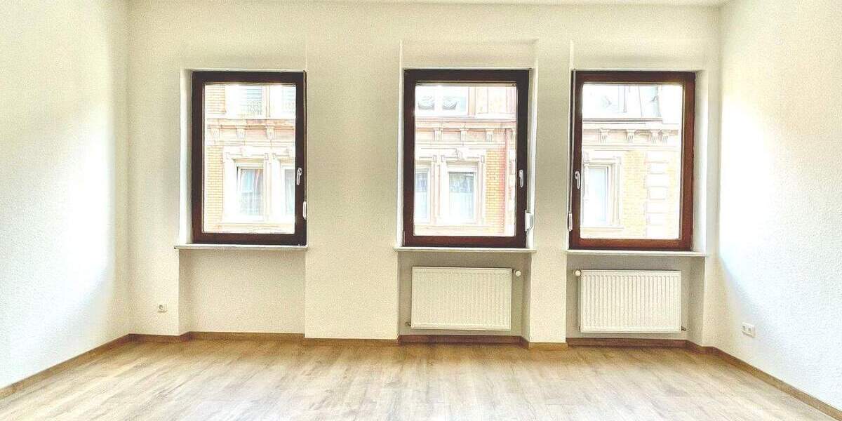 Zimmer Nürnberg Glockenhof - 3 Zimmer, 80 m&sup2;, 1.095&euro; | Angebot:26358514