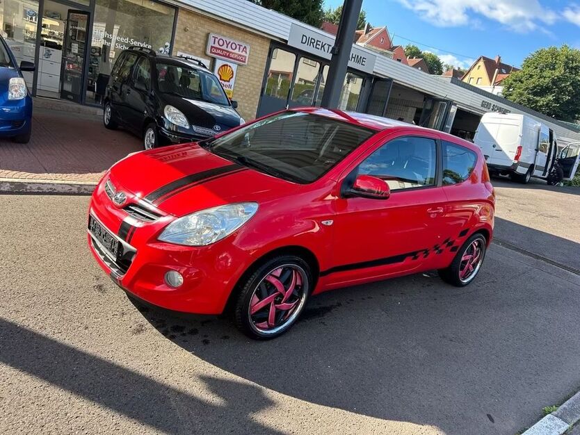 Hyundai i20 144.000 km 2.850 € Neunkirchen/Wellesweiler 66539