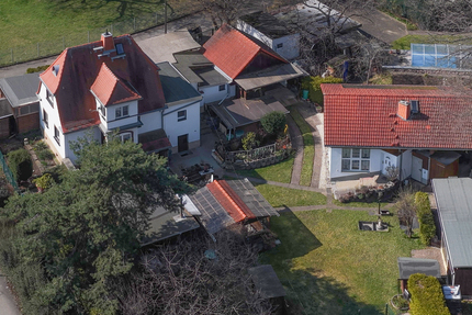 Einfamilienhaus mit Poolhaus, Nebengebäuden und viel Garten! - Haus Gera Lusan | Angebot:26387596