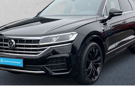 VW Touareg 50.006 km 60.496 &euro; Bergen 29303