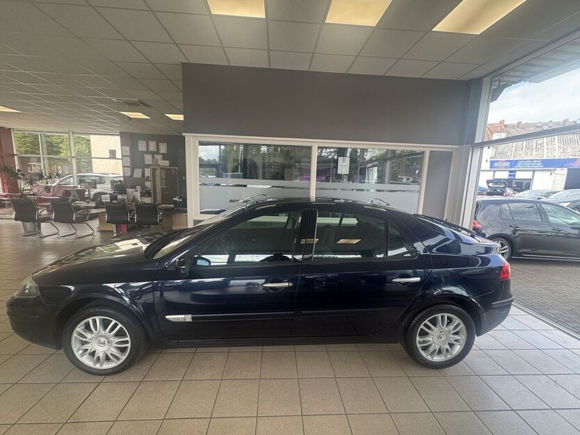 Renault Laguna 164.824 km 2.490 € Hannover 30419