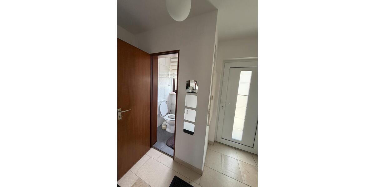 Reihenhaus Günzburg - 5 Zimmer, 140 m&sup2;, 1.500&euro; | Angebot:26062485