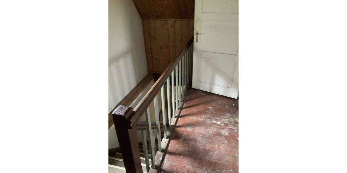 EFH mit Sanierungsbedarf und Nebengebäude 3 zimmer