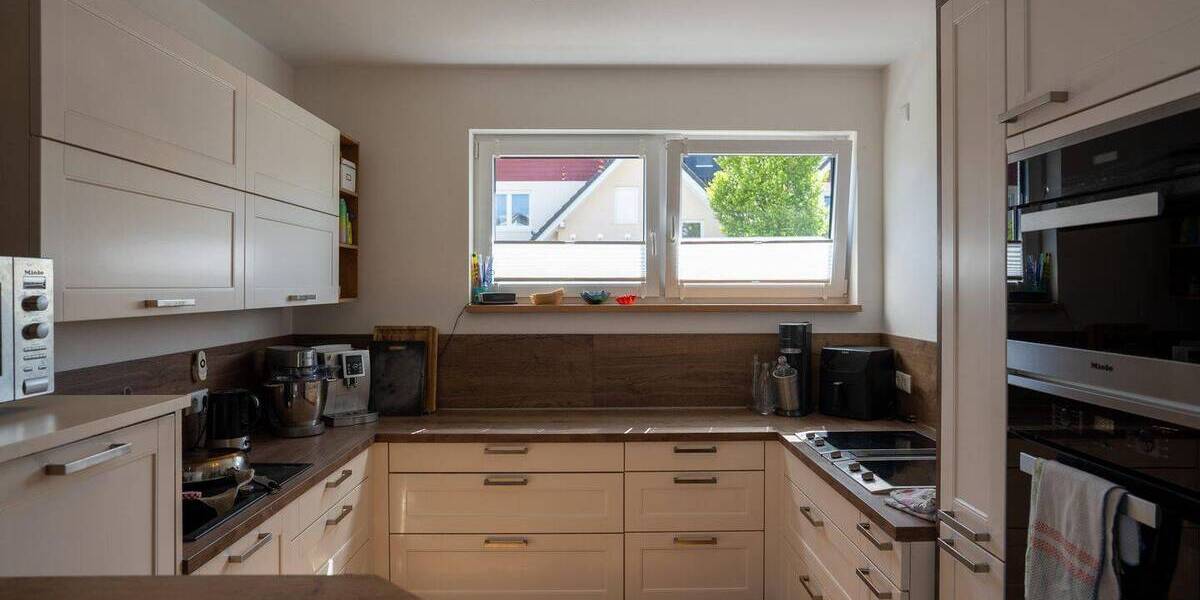 Einfamilienhaus Bad Berleburg - 7 Zimmer, 175 m&sup2;, 685.000&euro; | Angebot:26875321