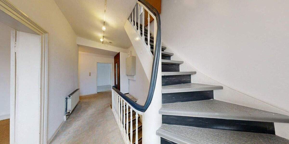 Mehrfamilienhaus, Wohnhaus Germersheim - 6 Zimmer, 125 m&sup2;, 220.000&euro; | Angebot:24738220