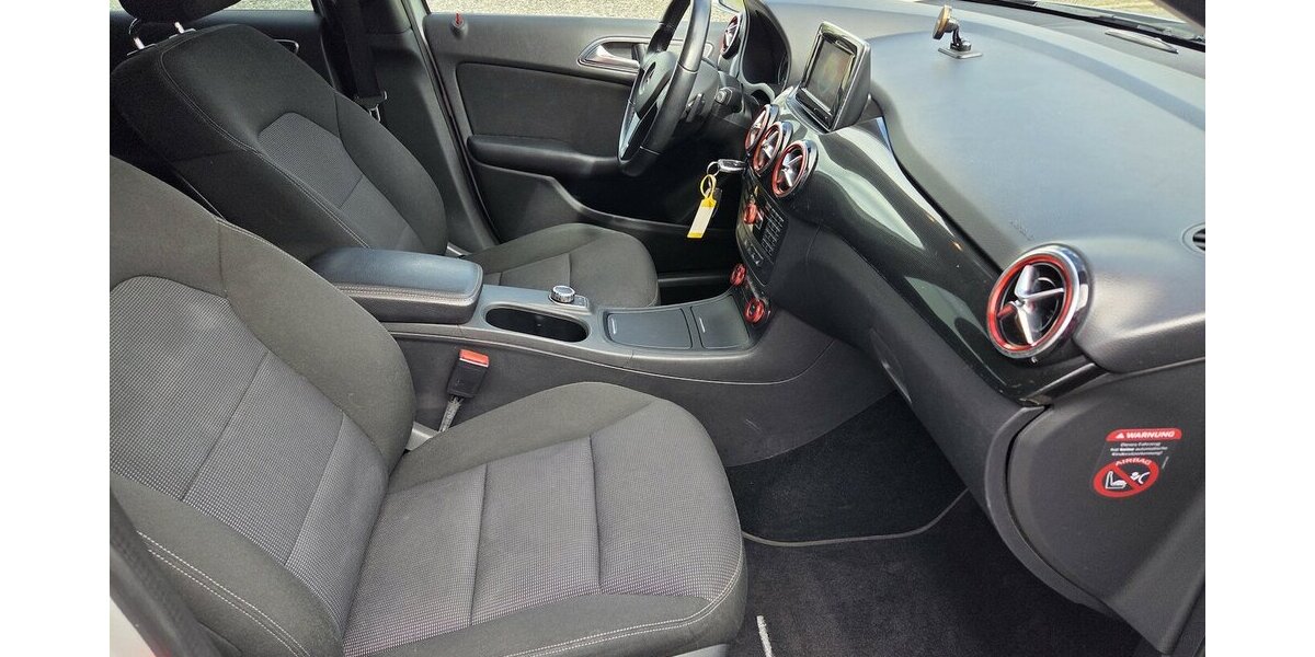 Mercedes-Benz B 200 BlueEfficiency Automatik/Xenon 100.360 km 6.900 &euro; Wilsdruff 01723
