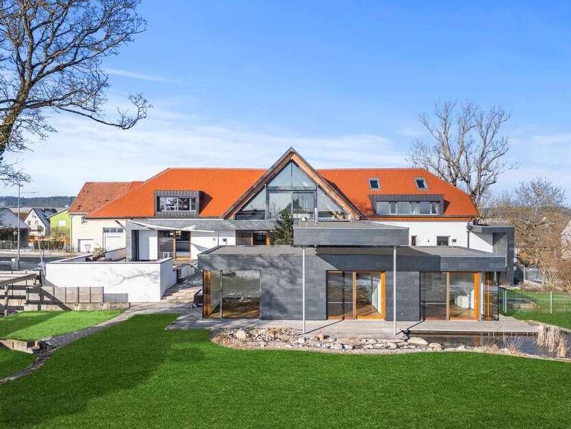 Haus zum Kaufen in Neuhausen ob Eck 2.750.000 € 507 m²