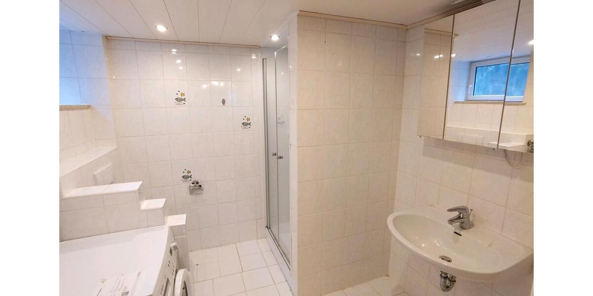 Etagenwohnung Speyer - 2.5 Zimmer, 99 m&sup2;, 1.200&euro; | Angebot:25945453