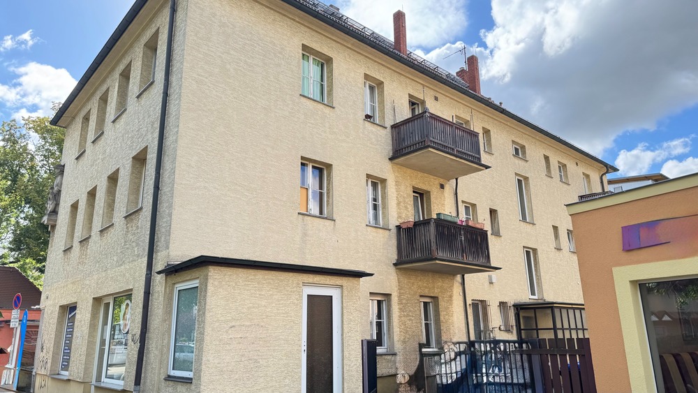 Großes Mehrfamilienhaus mit 3 Gewerbeeinheiten - Mehrfamilienhaus, Wohnhaus Coswig | Angebot:26287517