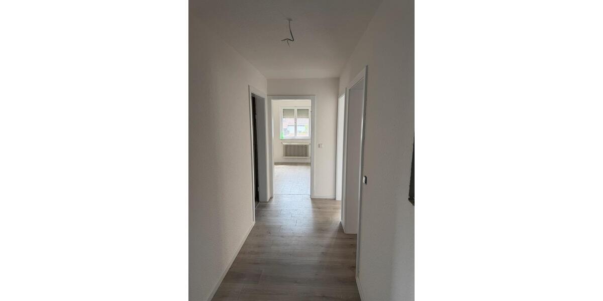 Dachgeschoßwohnung Bondorf - 3 Zimmer, 75 m&sup2;, 1.000&euro; | Angebot:26660124