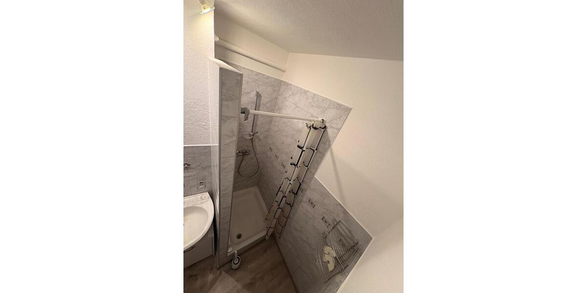 Etagenwohnung Gießen Wieseck - 1 Zimmer, 32 m&sup2;, 95.000&euro; | Angebot:26868819
