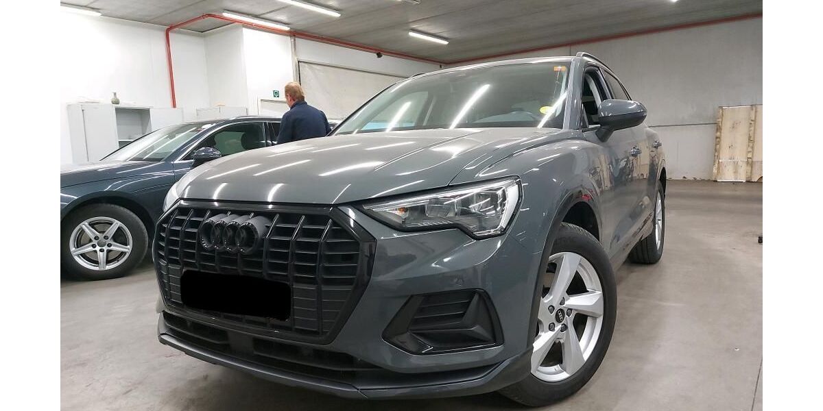 Audi Q3 118.000 km 21.301 &euro; Kelkheim 65779