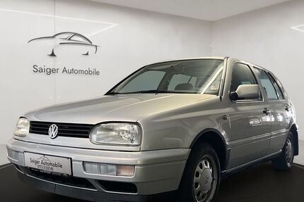 VW Golf 118.000 km 3.690 € Titisee-Neustadt 79822